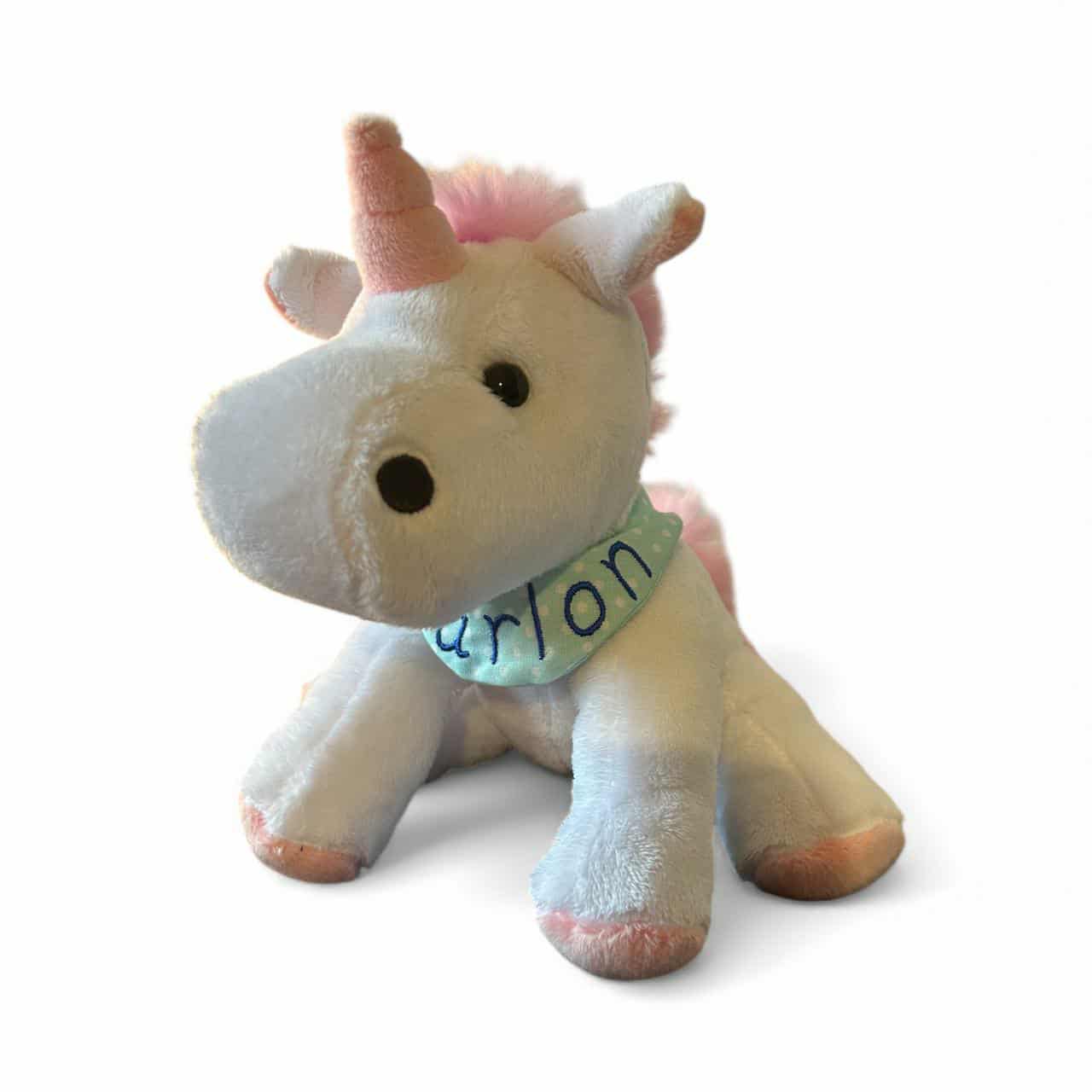 Kuschelwolke das weiße Einhorn - personalisiertes Kuscheltier mit Namenshalstuch in unterschiedlichen Designs