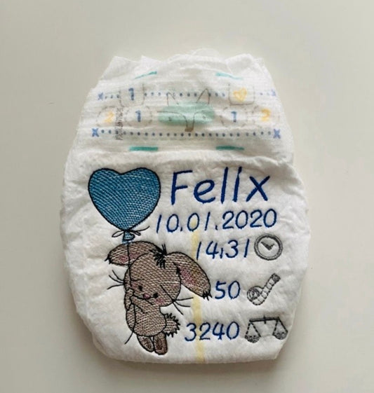 Bestickte Windel Hase mit Herz